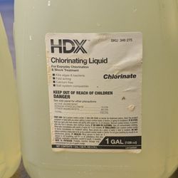Chlorinating Liquid .  Cloro Para Piscina.