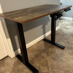 (NEW) 35” Wide Electric Sit/Stand Computer Desk