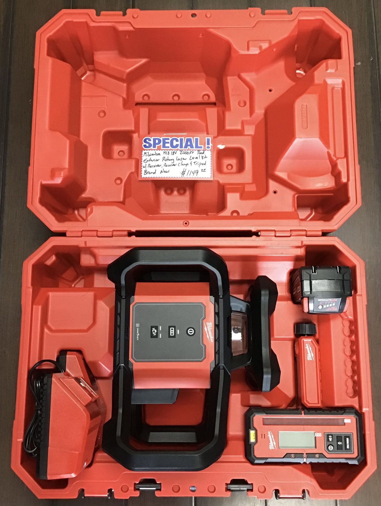 Milwaukee M18 18V 2000ft Red Exterior Rotary Laser Level Kit W/ Receiver, Receiver Clamp & Tripod New
