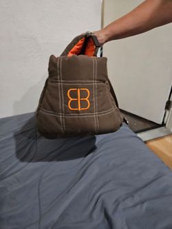 Dog carrier