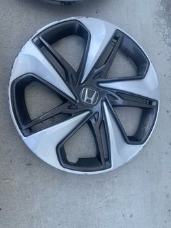 16” Honda civic hubcaps OEM