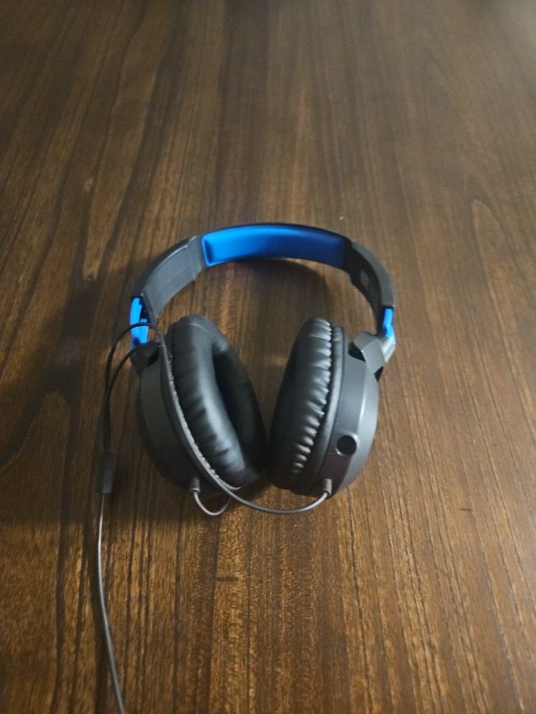PS4 Or 5 Headphone