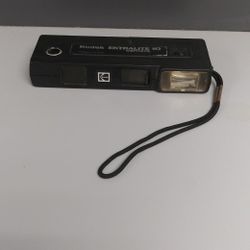 Vintage Kodak Ektralite 10 Camera 1970’s