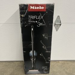 Miele Triflex HX1 Cat and Dog Bagless Cordless Hepa Filter Stick Vacuum for Multi Surfaces in Obsidian Black $737 plus tax at Home Depot website new n