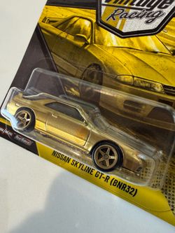 Hot Wheels Premium Vintage Racing Nissan Skyline GT-R BNR32 Gold Chase 0/5