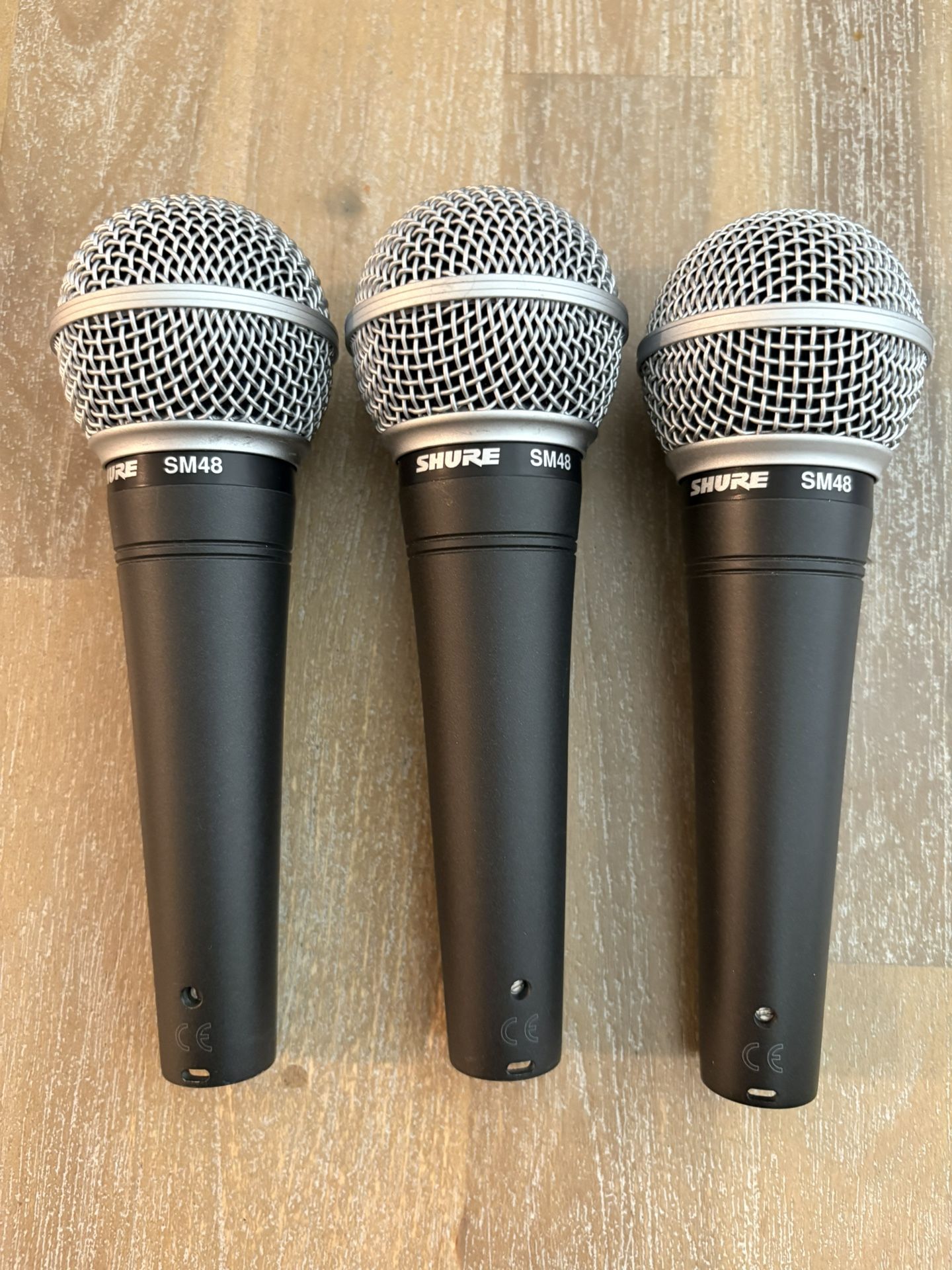 Shure SM48 Handheld Dynamic Vocal Microphones
