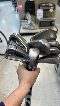 Titleist golf clubs