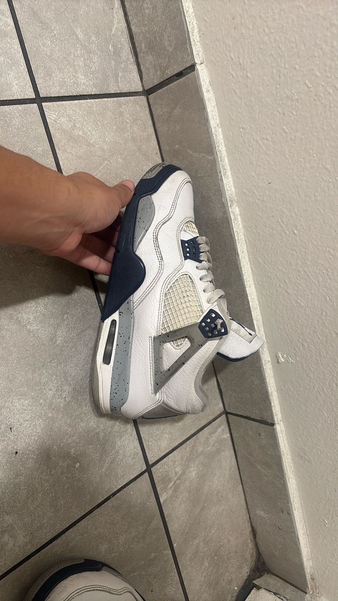 Jordan 4 Midnight Navy