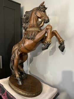 Caballo Vien Cuidado Y grande