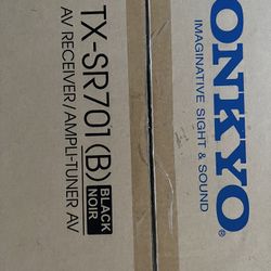 Amplifier - Onkyo SR 701