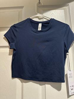 Alo Yoga Alosoft Crop Finesse Short Sleeve Top