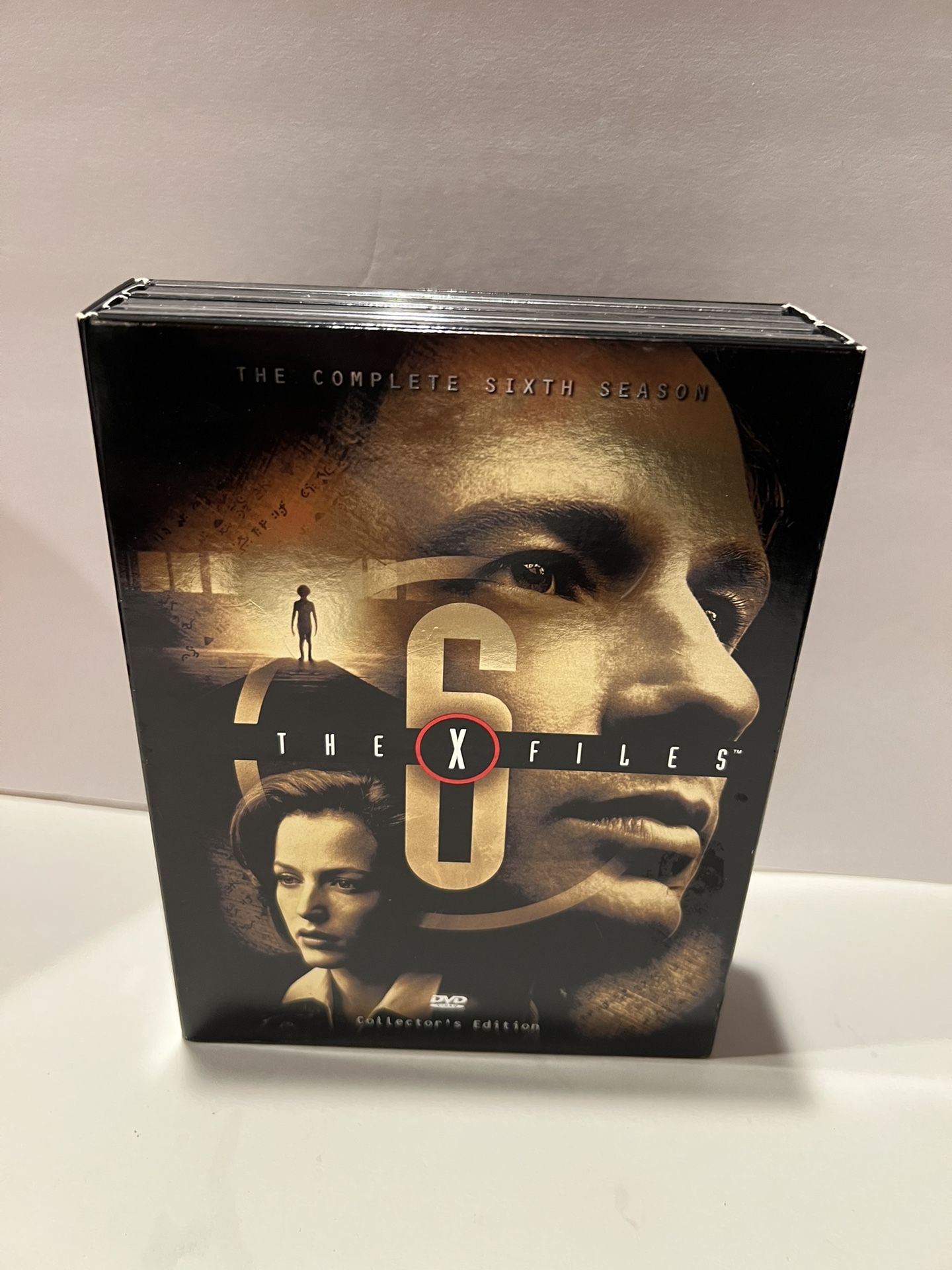 The X Files The Complete Sixth Season DVD Set