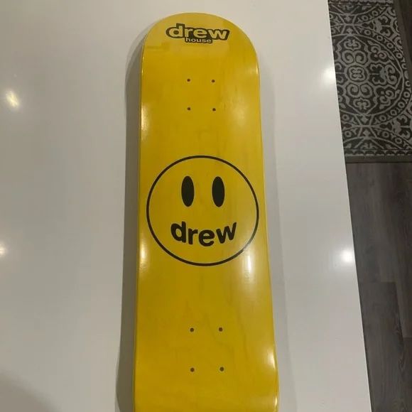 スケートボード drew house Yellow Mascot Deck Drew House Mascot Golden Yellow Skateboard Deck 8” | eBay