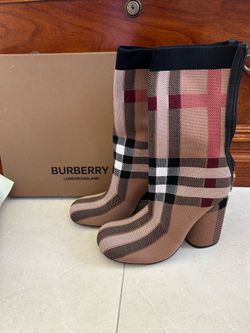 Size 5 1/2 brand new fashion boots for women