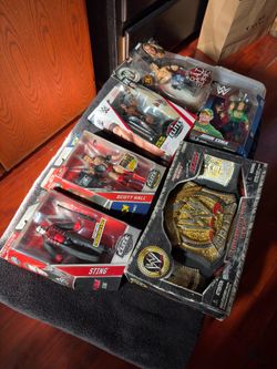WWE Wrestling Figure Bundle