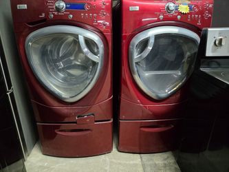 Washer And Gas Dryer Both Working Great