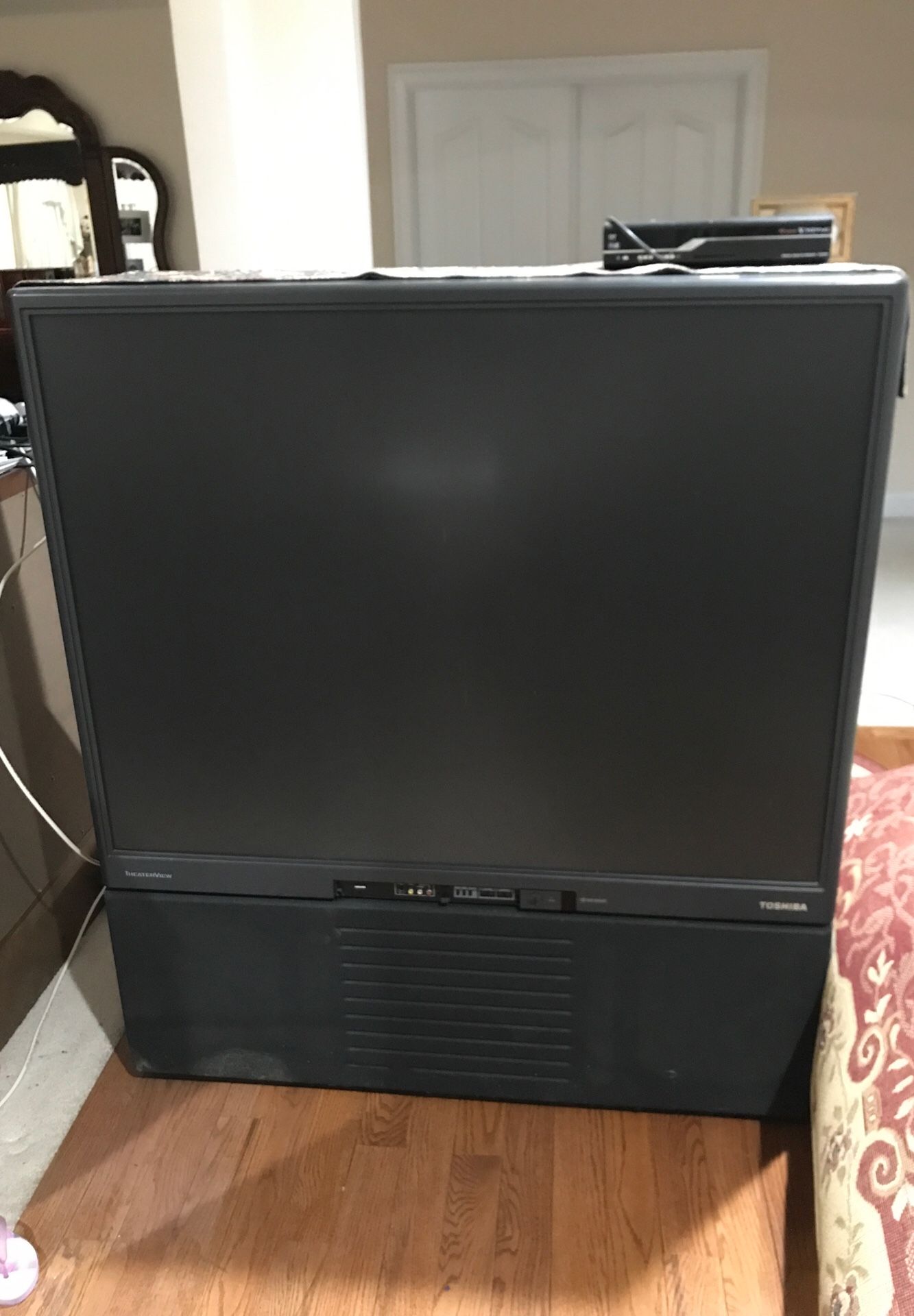 Tv Toshiba 50 inch
