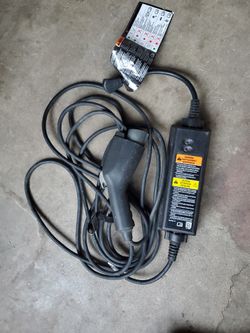 Portable 120 Volt EV Charging Unit

