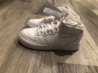 Air Force 1s Youth 