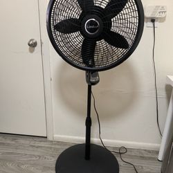 Lasko Adjustable Fan 
