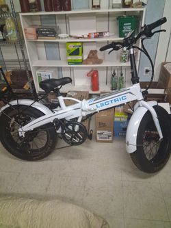 Electric bike goes over 20 miles per hour