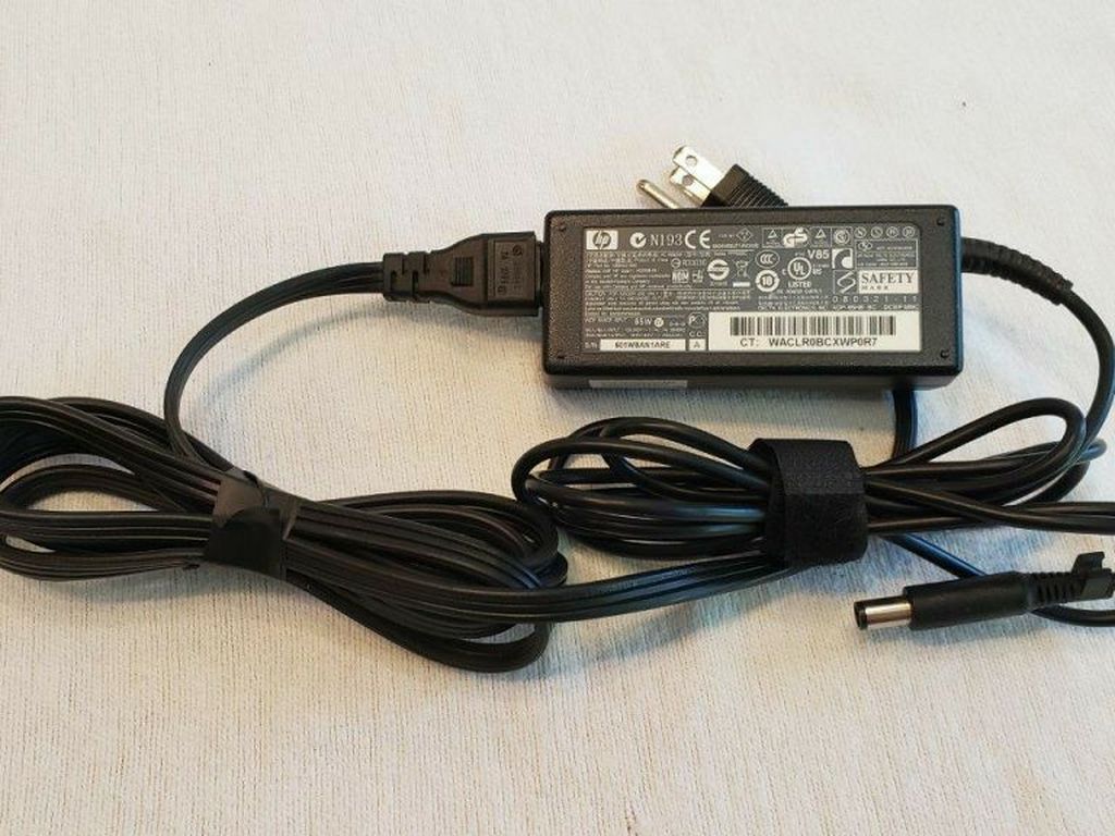 HP N193 Smart AC Adapter 65Watt 18.5V 3.5A