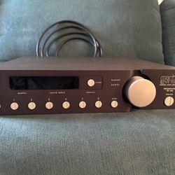 Mark Levinson Madrigal Audio Laboratories Preamplifier No. 38S
