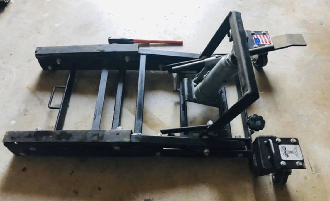 J&s motorcycle lift for sale deals