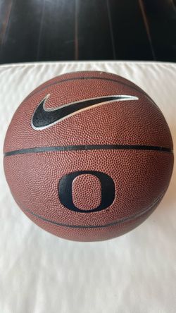 Oregon Ducks Nike Basketball