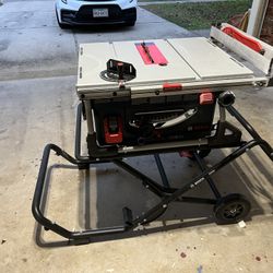 Like New Bosch Table saw 