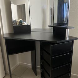 Black Vanity 
