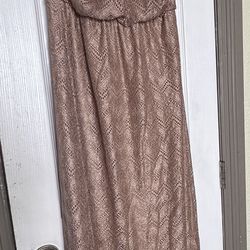 Beautiful color gold dress