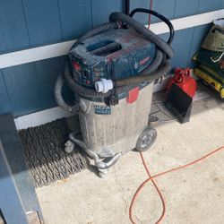Bosch Auto Vacuum 