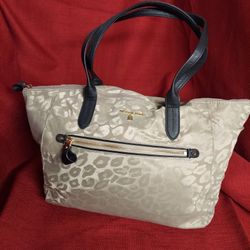  Michael Kors Kelsey Medium Nylon Top Zip laptop Tote