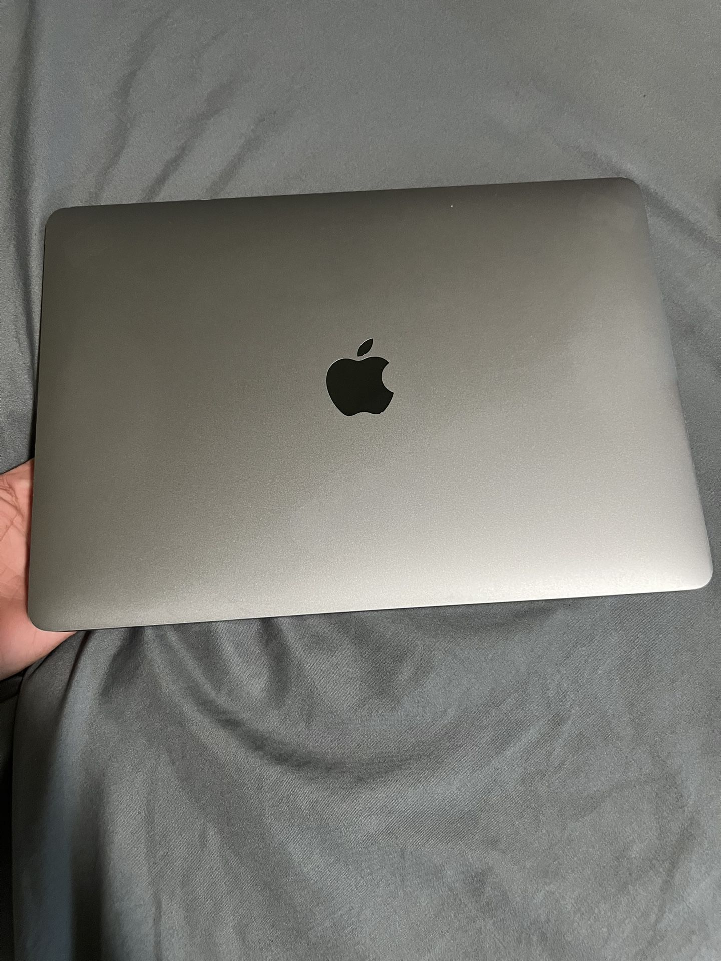 mac book pro 14 inch