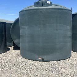 New 5000 Gallon Water Tanks