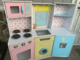 KidKraft Sweet Treats Pastel Play Kitchen