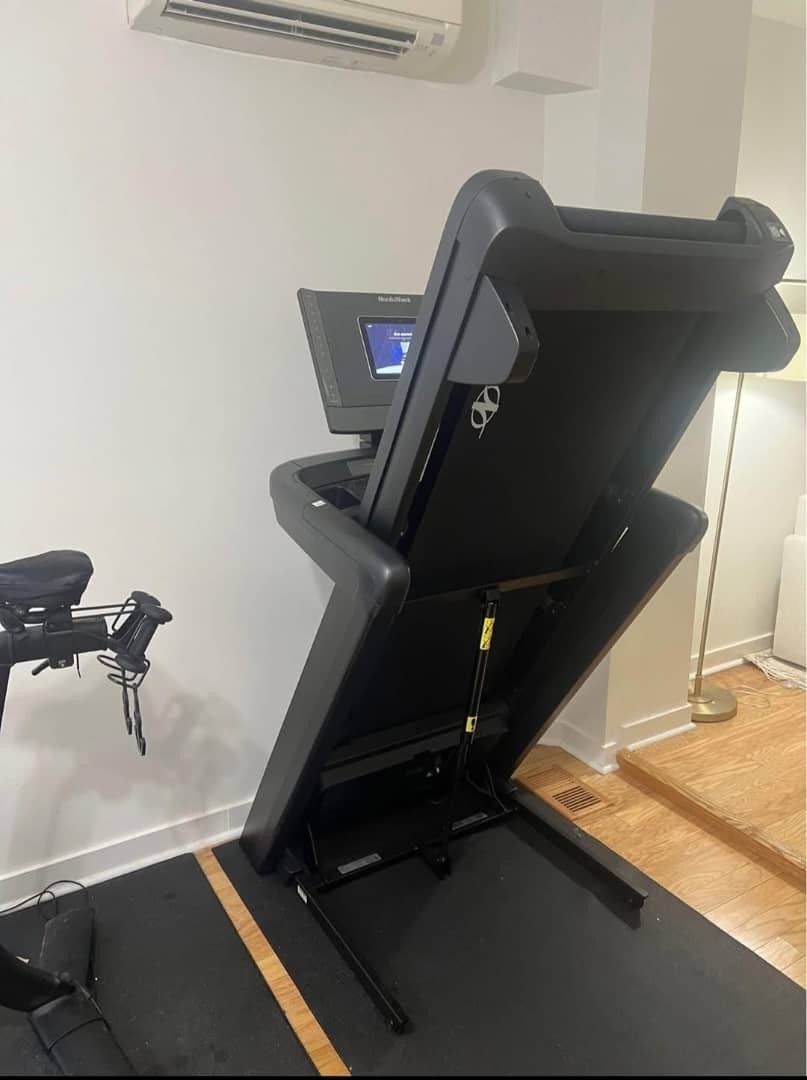 °Nordictrack 1250 Treadmill°