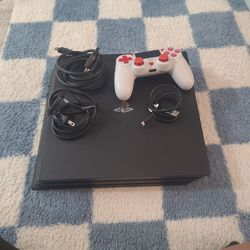 Ps4 Pro With Hdmi,power cable, Controller,controller Charger.