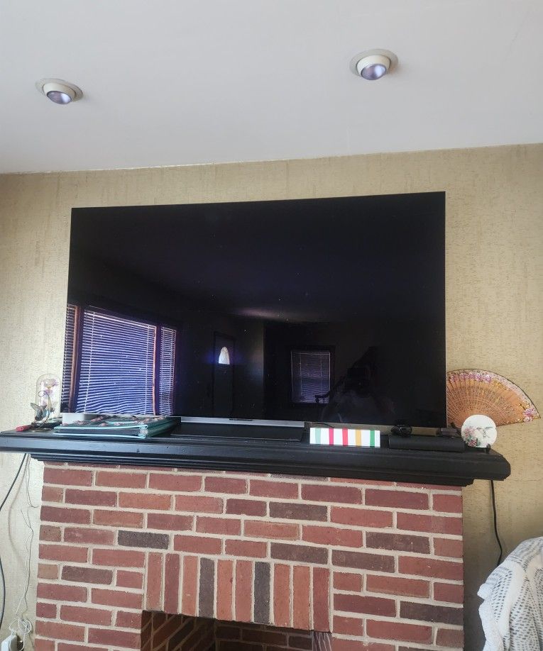 LG C2 Series 65-Inch Class OLED evo Smart TV OLED65C2PUA, 2022 - AI-Powered 4K TV, Alexa Built-in, Dark Silver