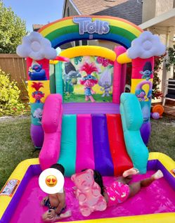 DreamWorks Trolls Inflatableh Bounce House with Slide and Pool