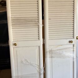 Used louvered bifold doors