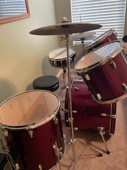 Pacific Drum Set