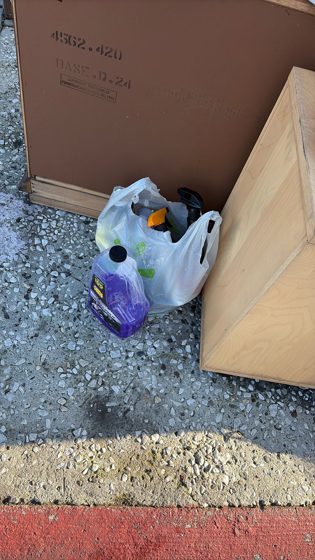 Free Cleaning 🧼 Car Wash Supplies 