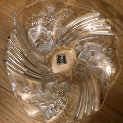 Mikasa 24% Lead Crystal Candy Dish, Candle Holder, Center Piece Decor....