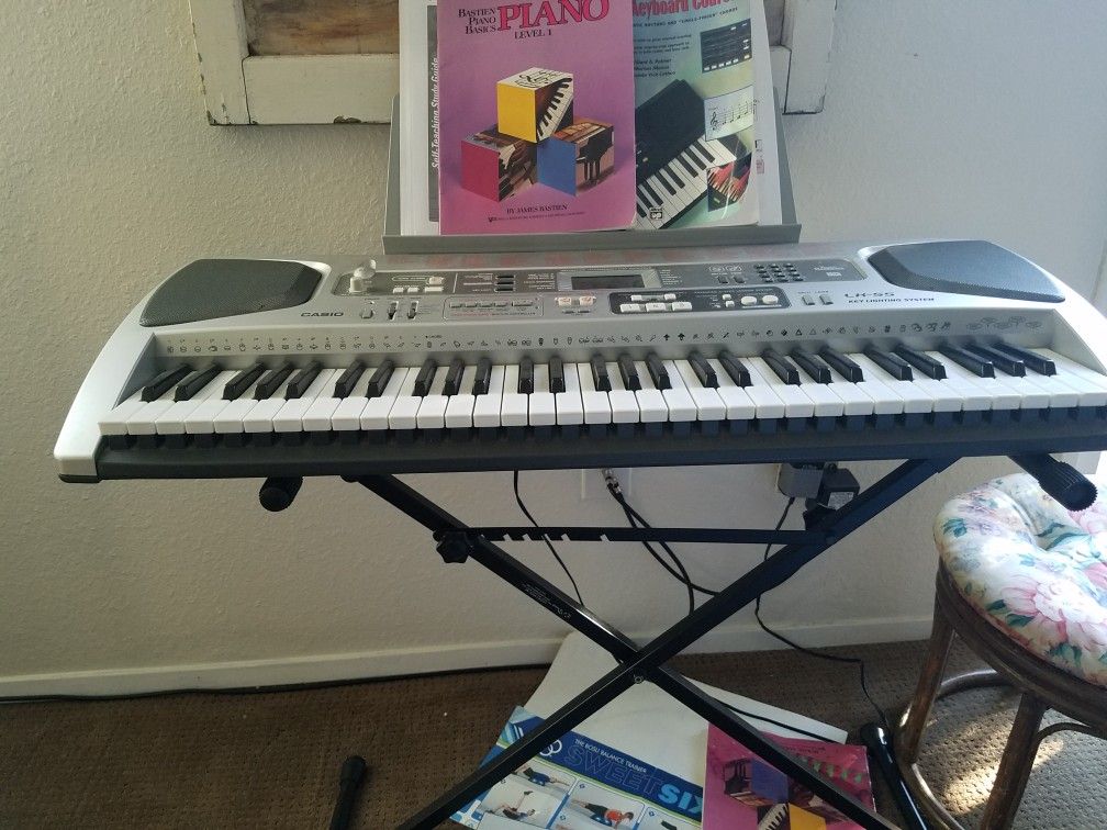 Casio LK-55 keyboard
