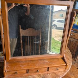 Maple Or Cherry Wood Shaving Vanity With Jewelry Drawer 