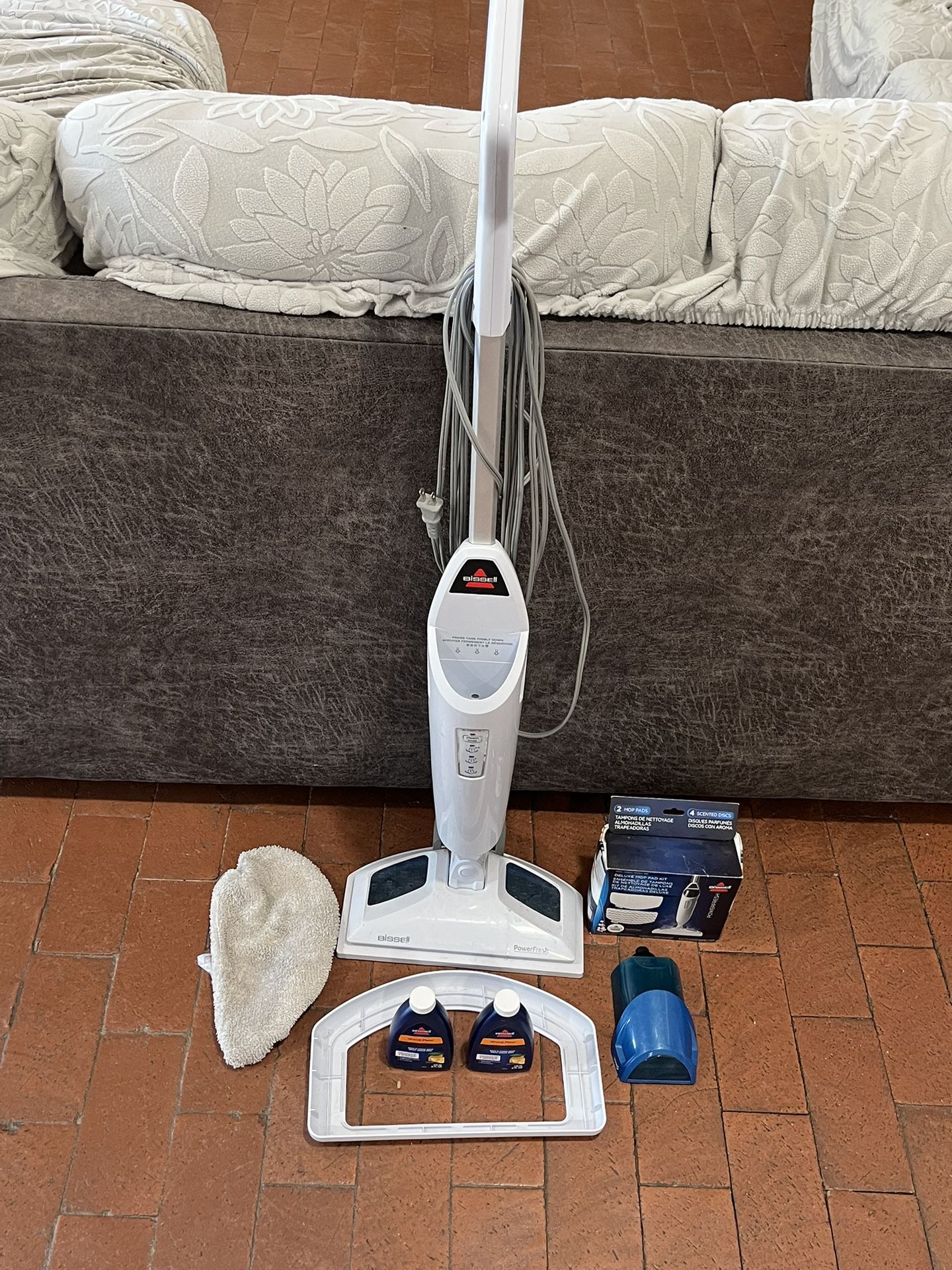 Bissell PowerFresh Steam Mop With Extras 