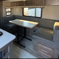 Dining Booth For Trailer