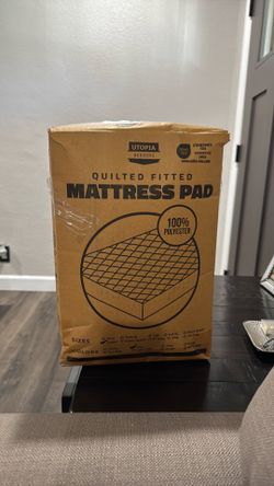 Queen Grey Matress Pad